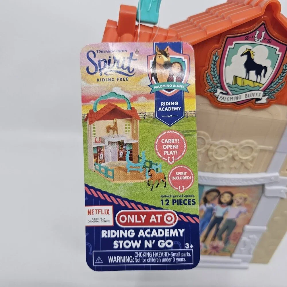 Spirit Riding Free Palomino Bluffs Playset Carry Case Horse Stable 12 Pieces - Picture 2 of 12